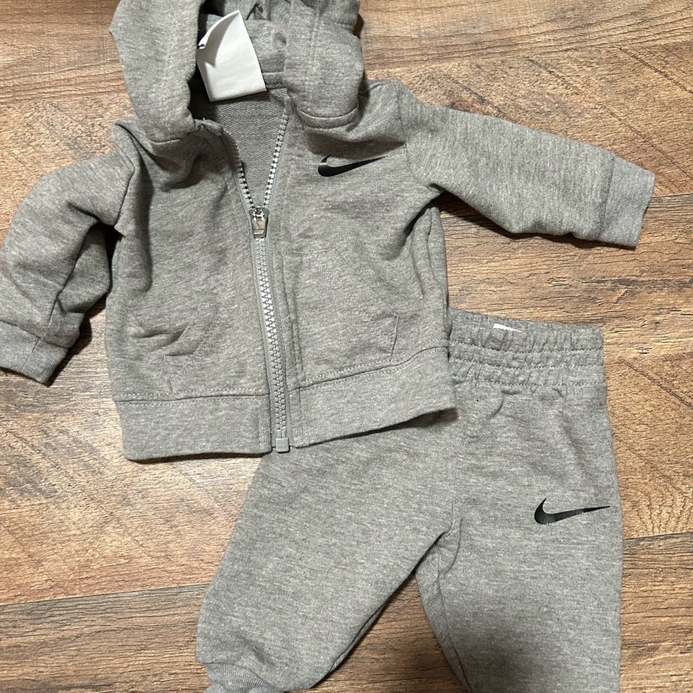 NEWBORN baby NIKE sweats and zip up